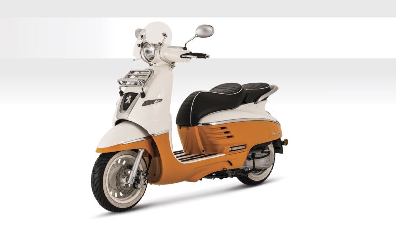 motorcycle photo PEUGEOT - DJANGO EVASION 150(2014) SCOOTER